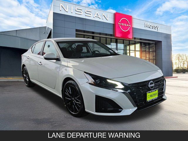 2025 Nissan Altima SV 2025 Nissan Altima SV