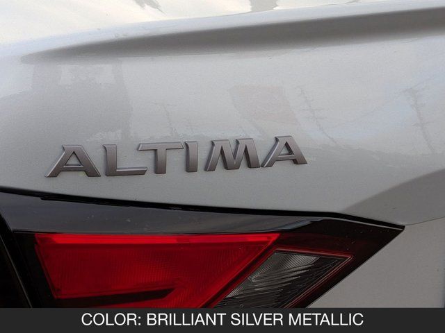 2025 Nissan Altima SV