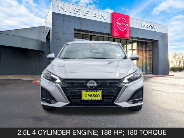 2025 Nissan Altima SV 2025 Nissan Altima SV