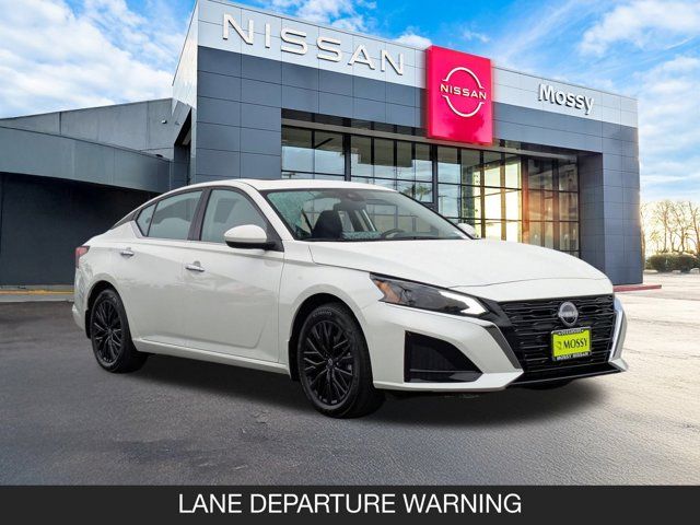 2025 Nissan Altima SV 2025 Nissan Altima SV