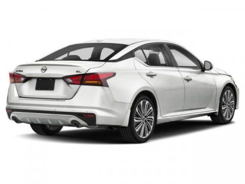 2025 Nissan Altima SL