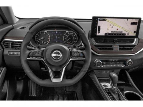 2025 Nissan Altima SL