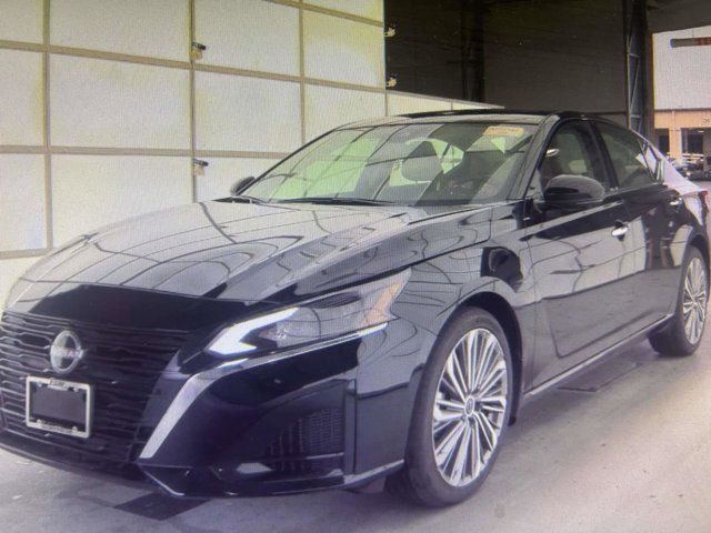 2025 Nissan Altima SL