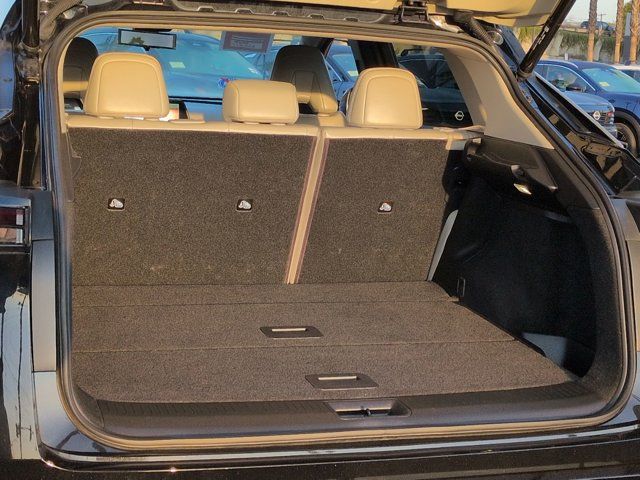 2025 Nissan Ariya EVOLVE+