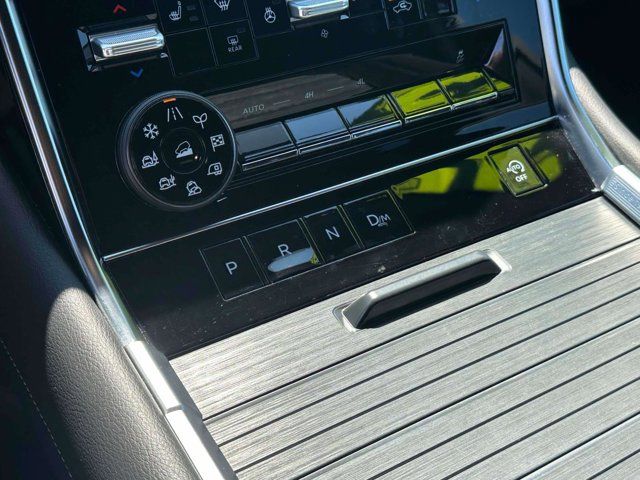 2025 Nissan Armada SL