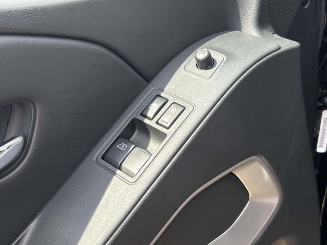 2025 Nissan Frontier King Cab 4x2 SV