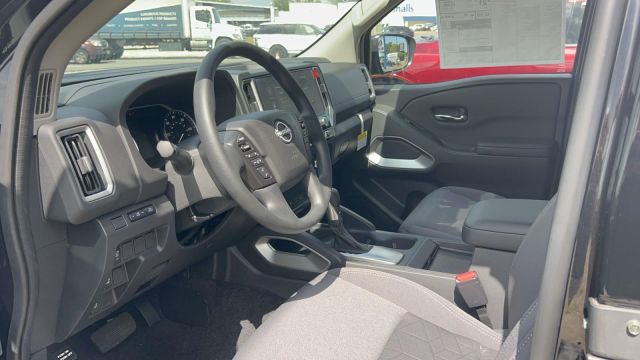 2025 Nissan Frontier King Cab 4x2 SV