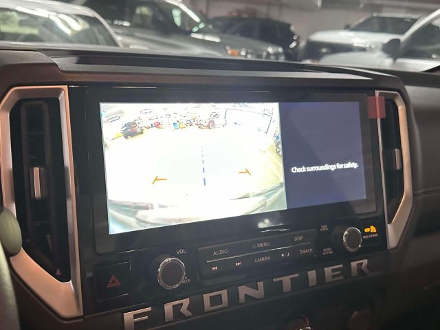 2025 Nissan Frontier SV