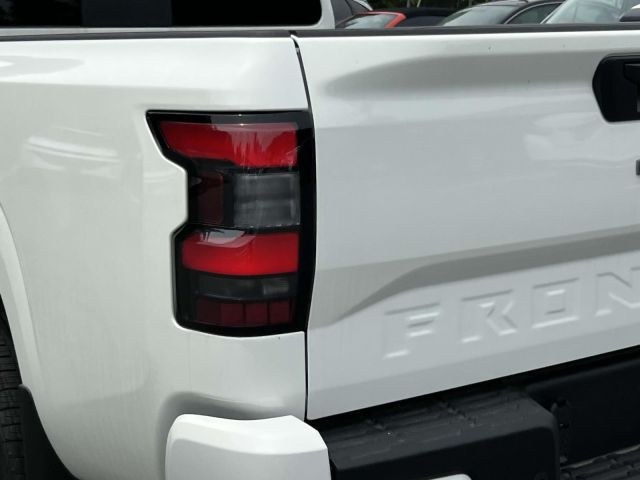 2025 Nissan Frontier King Cab 4x4 SV 2025 Nissan Frontier King Cab 4x4 SV