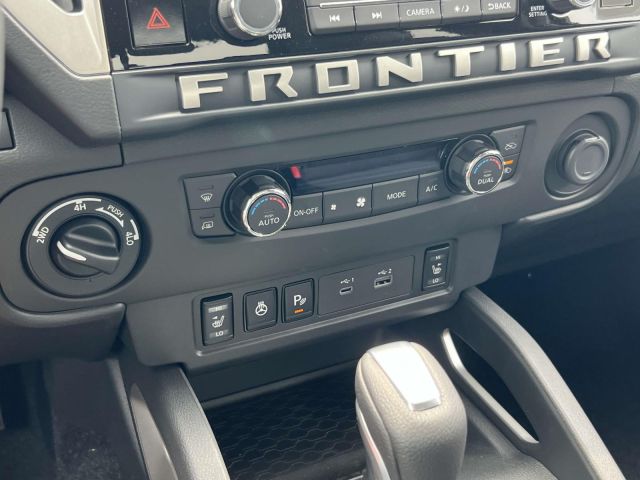 2025 Nissan Frontier King Cab 4x4 SV 2025 Nissan Frontier King Cab 4x4 SV