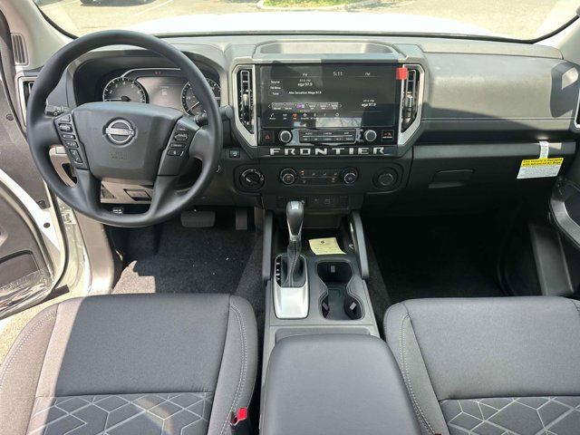 2025 Nissan Frontier SV