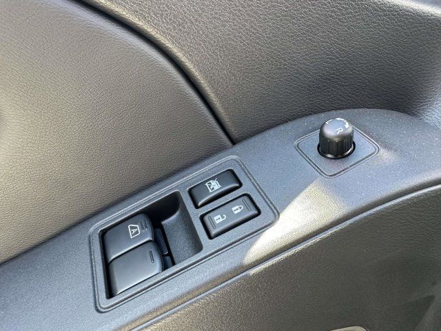 2025 Nissan Frontier SV 2025 Nissan Frontier SV