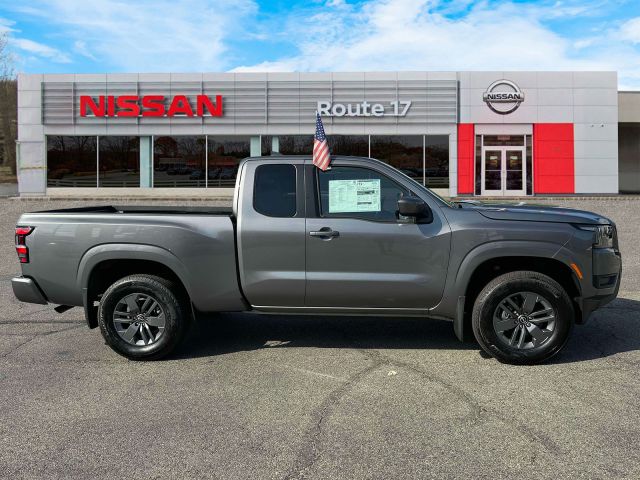 2025 Nissan Frontier King Cab 4x4 SV