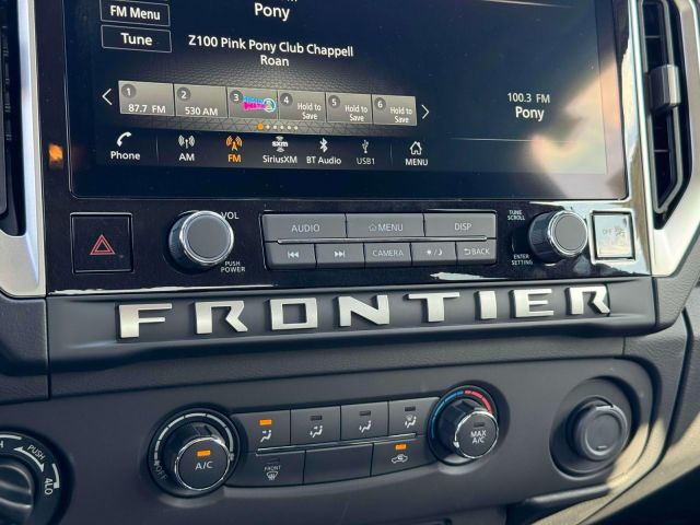2025 Nissan Frontier King Cab 4x4 SV