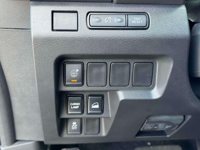 2025 Nissan Frontier King Cab 4x4 SV