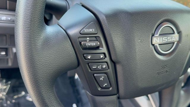2025 Nissan Frontier King Cab 4x4 SV
