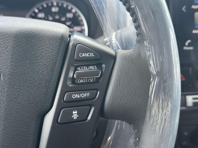2025 Nissan Frontier King Cab 4x4 SV