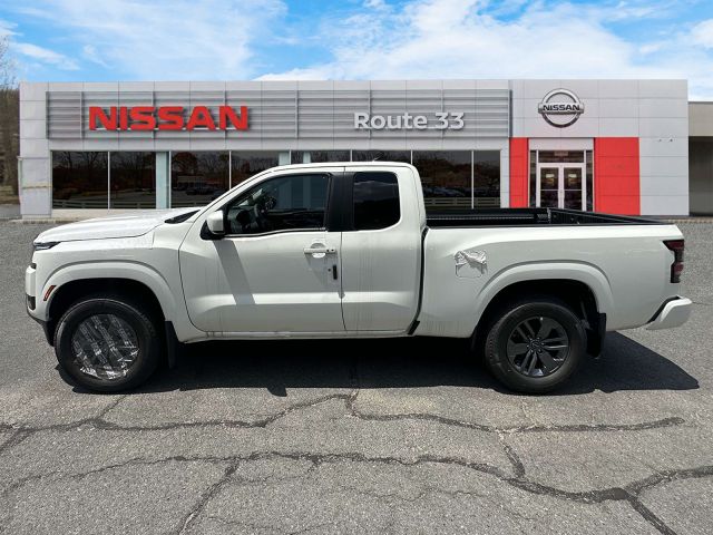 2025 Nissan Frontier King Cab 4x4 SV