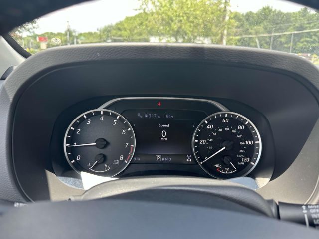 2025 Nissan Frontier King Cab 4x4 SV