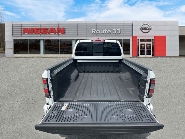 2025 Nissan Frontier King Cab 4x4 SV