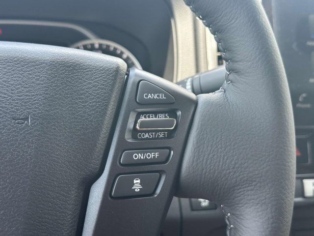 2025 Nissan Frontier SV