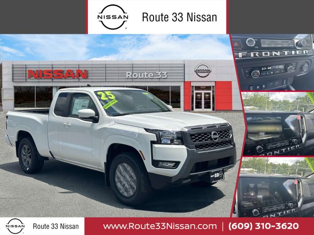2025 Nissan Frontier King Cab 4x4 SV