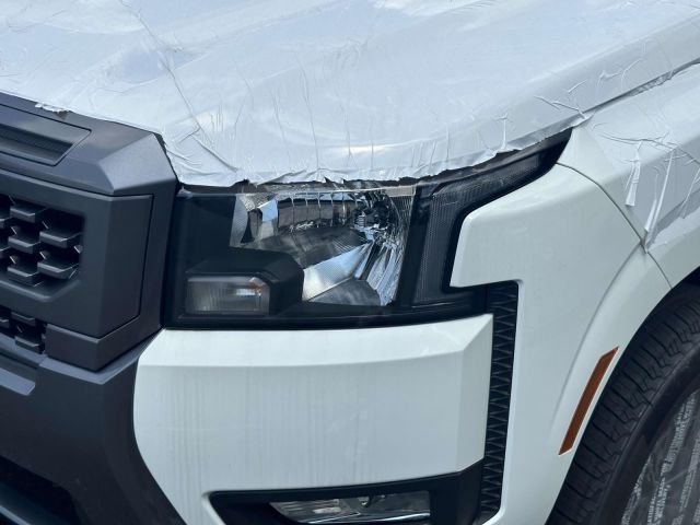 2025 Nissan Frontier King Cab 4x4 SV