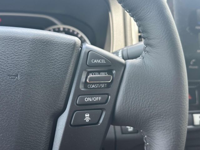2025 Nissan Frontier King Cab 4x4 SV