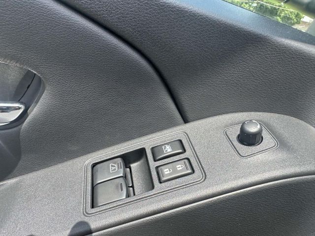 2025 Nissan Frontier King Cab 4x4 SV