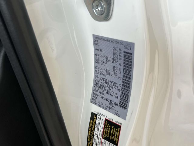 2025 Nissan Frontier King Cab 4x4 SV