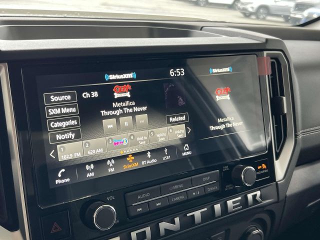 2025 Nissan Frontier King Cab 4x4 SV
