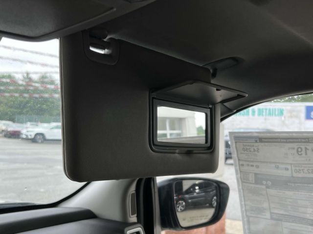 2025 Nissan Frontier King Cab 4x4 SV
