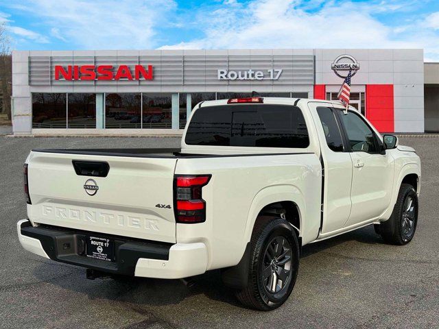 2025 Nissan Frontier SV