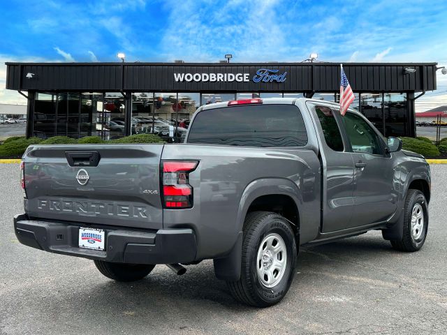 2025 Nissan Frontier King Cab 4x4 S
