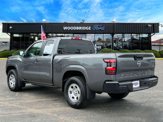 2025 Nissan Frontier King Cab 4x4 S