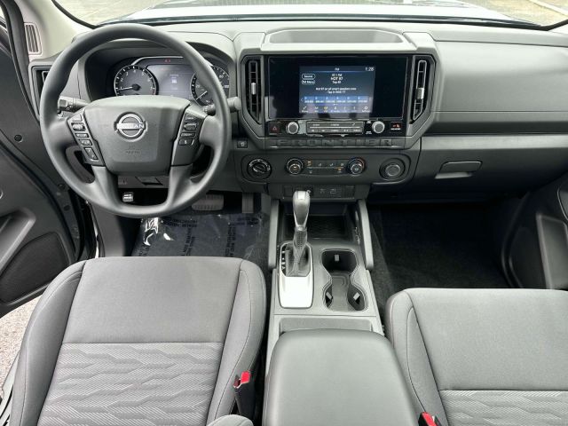 2025 Nissan Frontier King Cab 4x4 S