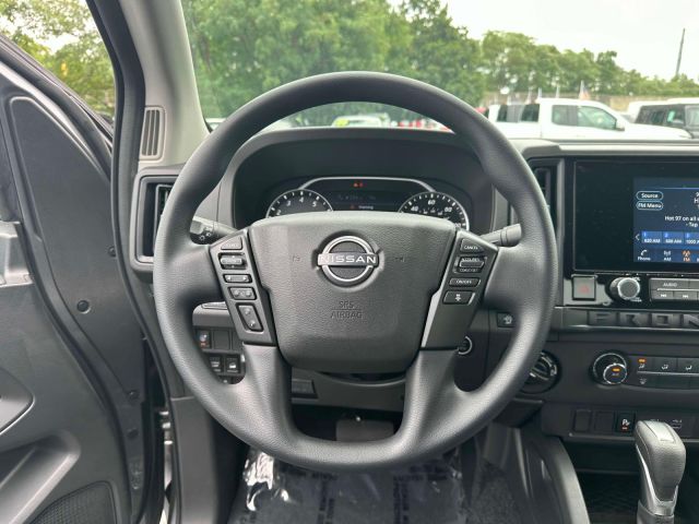2025 Nissan Frontier King Cab 4x4 S