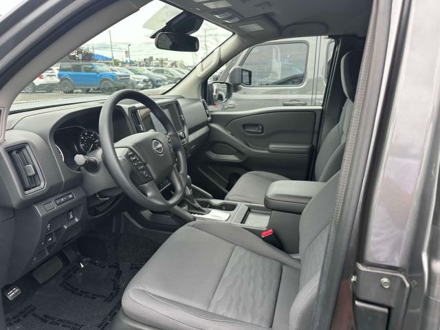 2025 Nissan Frontier King Cab 4x4 S