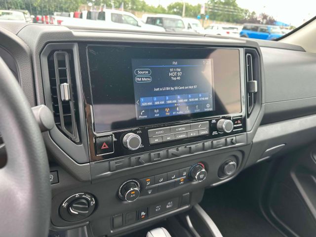 2025 Nissan Frontier King Cab 4x4 S