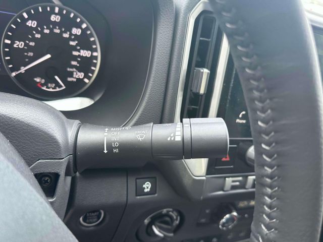 2025 Nissan Frontier King Cab 4x4 SV