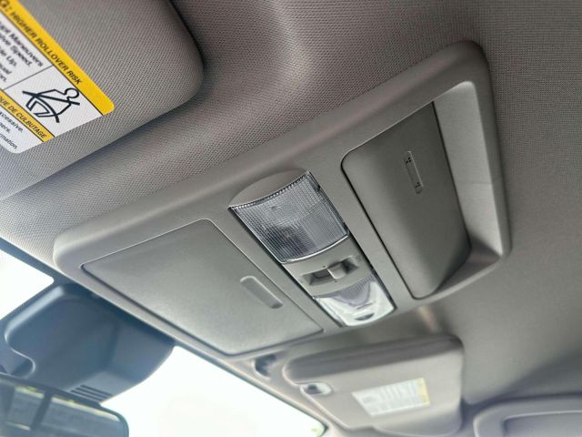 2025 Nissan Frontier King Cab 4x4 SV