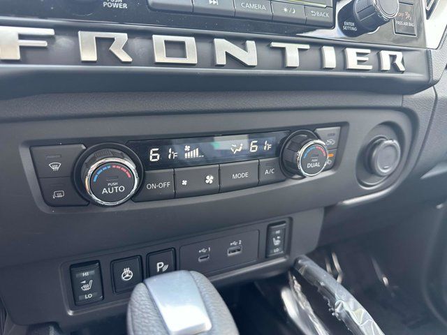 2025 Nissan Frontier SV