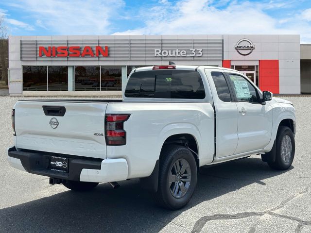 2025 Nissan Frontier King Cab 4x4 SV