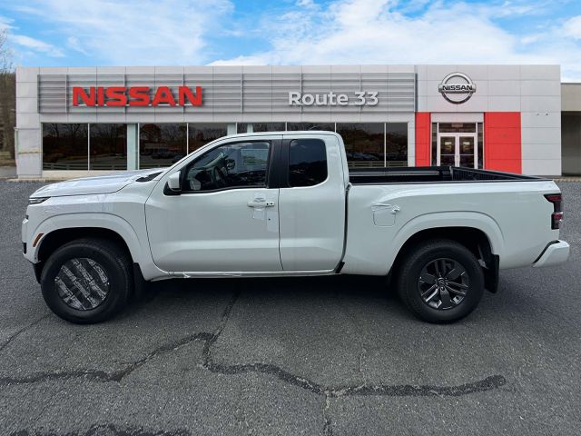 2025 Nissan Frontier King Cab 4x4 SV