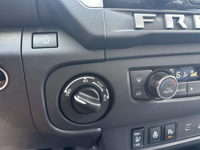 2025 Nissan Frontier King Cab 4x4 SV