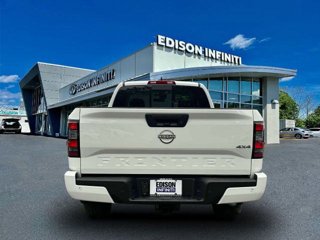 2025 Nissan Frontier King Cab 4x4 SV