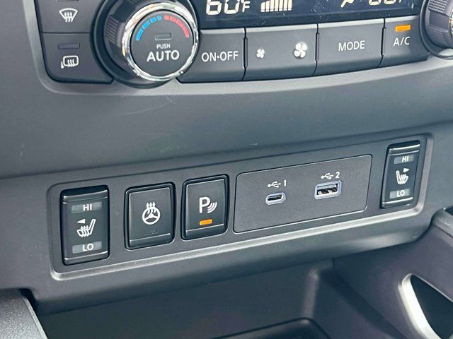 2025 Nissan Frontier SV