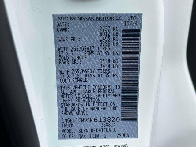 2025 Nissan Frontier SV