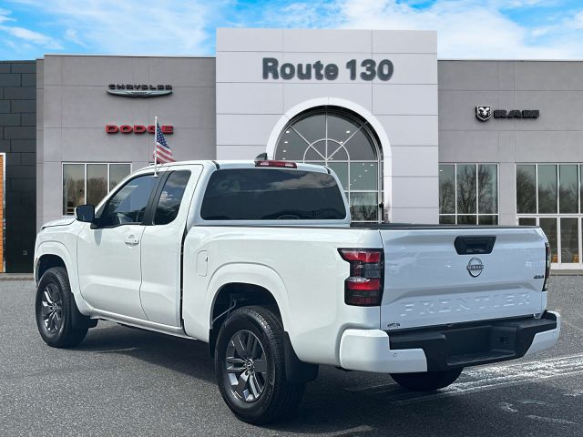 2025 Nissan Frontier King Cab 4x4 SV