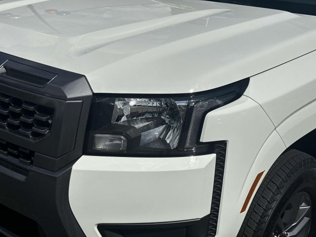 2025 Nissan Frontier King Cab 4x4 SV
